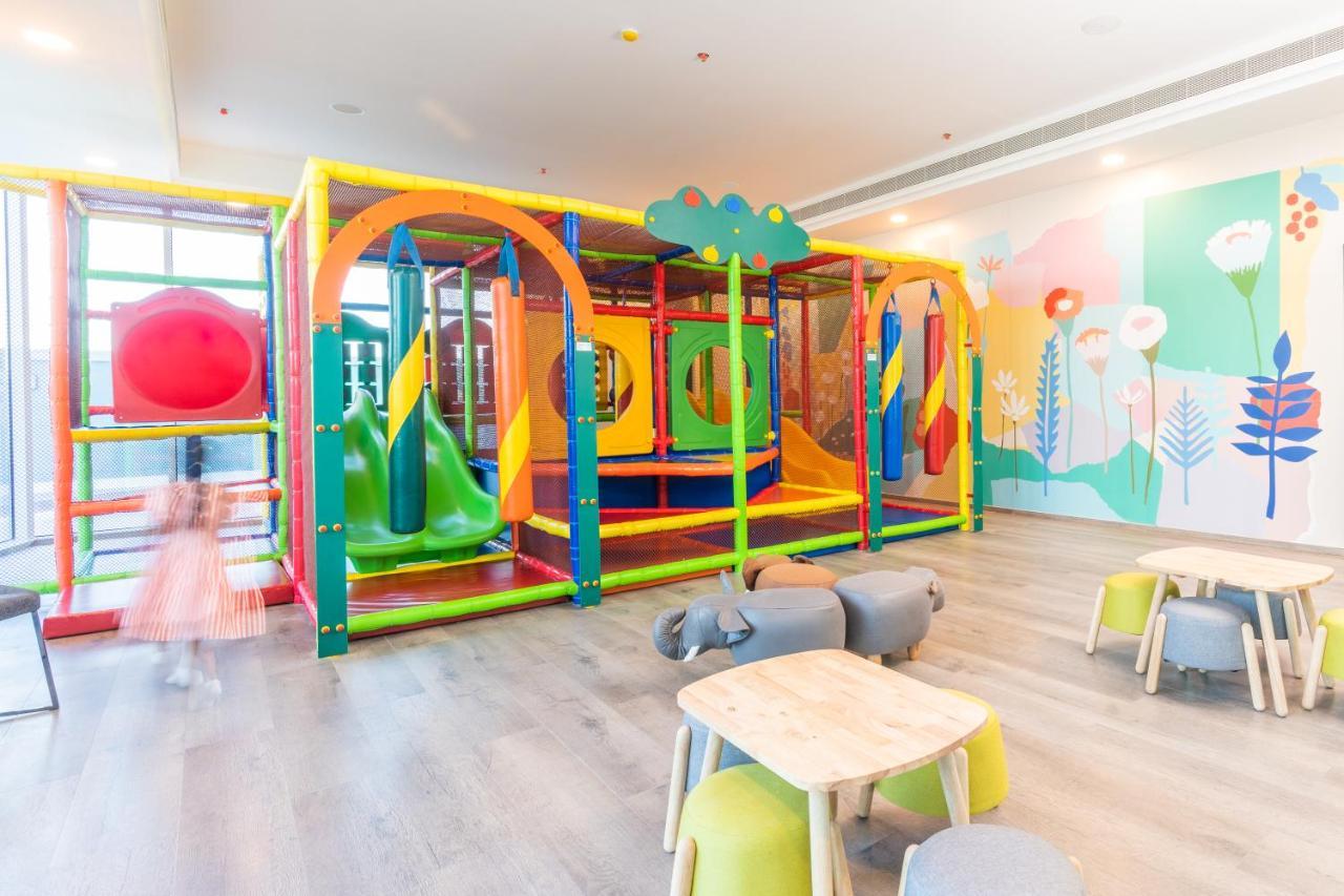 S Plaza Suites Hotel Seef Dış mekan fotoğraf